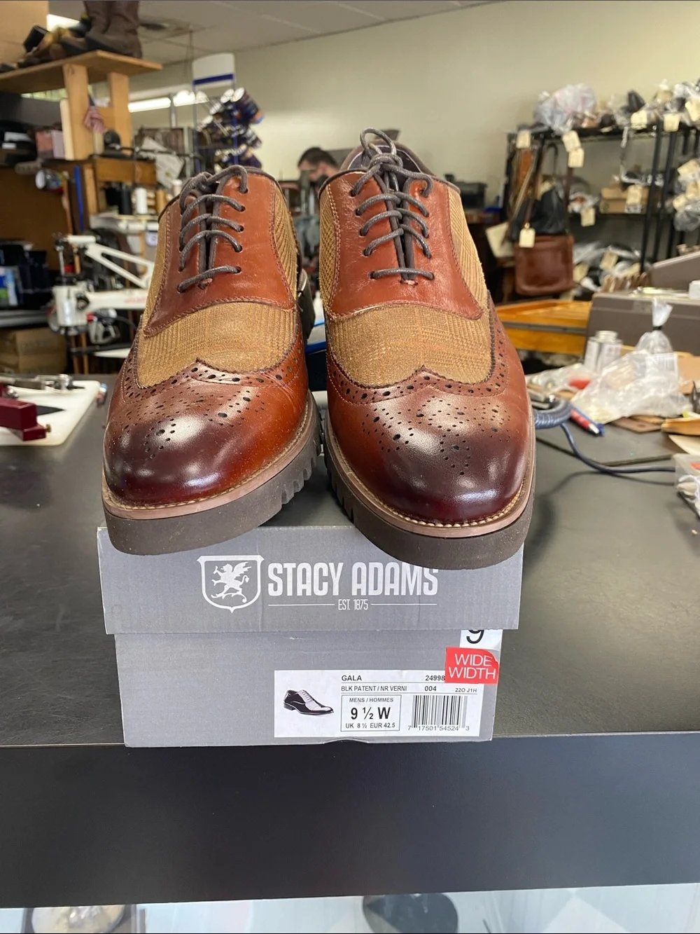 Stacy Adams Brown and Tan Wingtip Oxford Dress Shoes